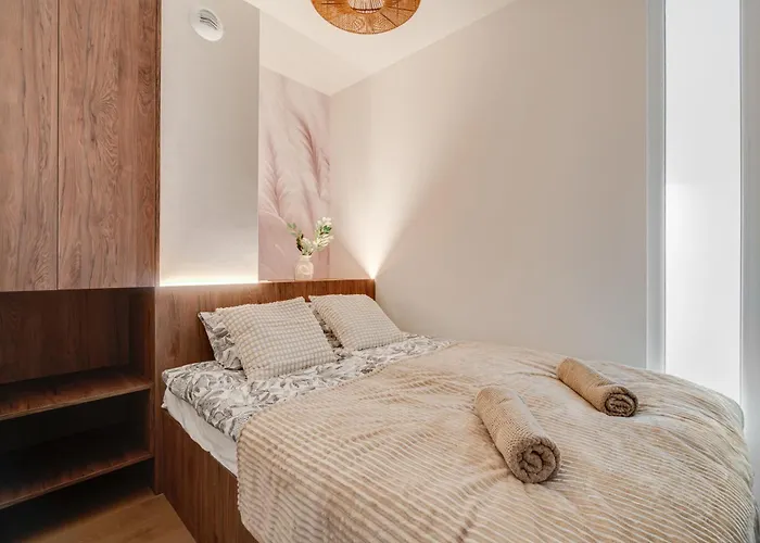 Legnicka Adam I Ela * Βρότσλαβ